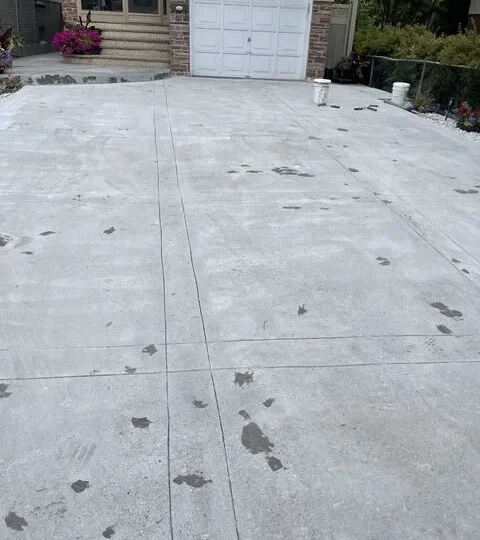 Sealing Concrete Driveway: Tips, Techniques, and Top Products